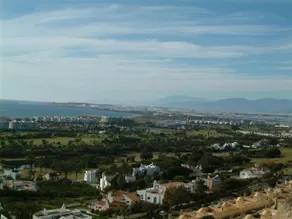 Apartamentos Bahia del Golf - Image 2