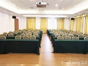 Guangzhou Dagang Garden Hotel - Image 4