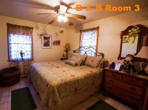 Sheppard's Place  Bed & Breakfast - Image 4