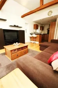 Butterfield House - Image 4