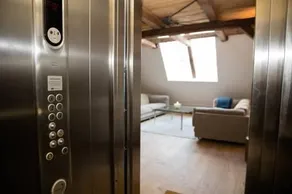 Hojbro Plads Penthouse - Image 2