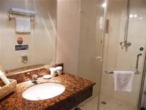 Green Tree Inn Shenyang Consulate Hotel - Image 5