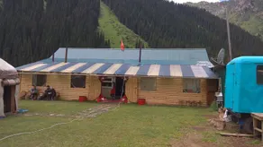 Ala-Kul Guesthouse In Altyn-Arashan - Image 1