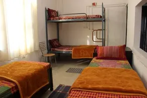 Hotel Vyas & Nirvana Yoga - Image 3