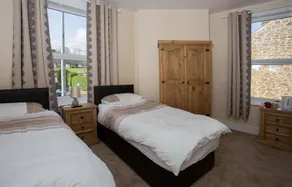 The Albert Hotel - Image 3
