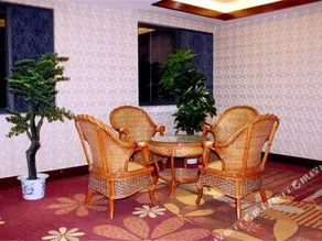 Fengyuan Hotel - Image 2