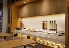 Holiday Inn Express Jakarta Thamrin - Image 5
