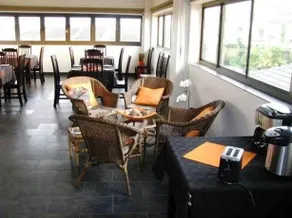 Avalon Guest House - Image 2