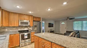 Updated Rustic Yankeetown Home W/ Lanai & Dock - Image 2