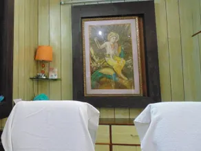 Hotel Roopkala Deluxe - Image 2