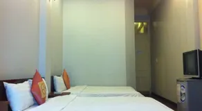 Viet Fun 3 Hotel - Image 2