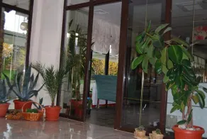 Family Hotel Hefes - Image 2