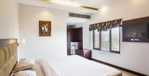 Hotel Classic International - Image 3