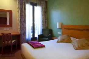 Metropol Miraflores - Image 4