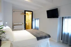 Hotel Lotelito Valencia - Image 4