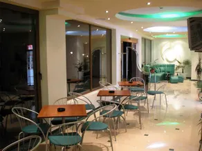 Opal Hotel - Image 2
