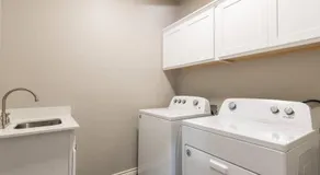 MARVELOUS 3 BED 2BATH BY BISHOP ARTS DOWNTOWN - Image 3