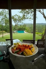 The Victoria Nest Bungalow - Image 4