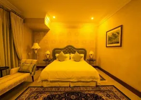 Shennongjia Xiangxiyuan Hotel - Image 4