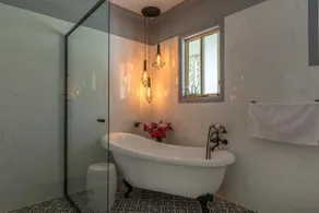 Vicarage View Cottage - Image 2
