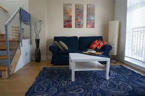 Renee Guest House - Image 5