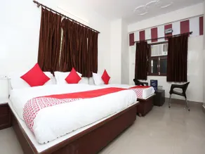 Hotel Shiva Palace by OYO Rooms - Image 4