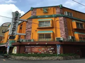 MC TOWERSIDE Hotel - Image 2