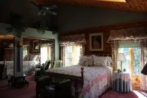 Jewel on the Hill Bed & Breakfast - Image 4
