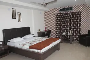 Shriyans Rest House - Image 2