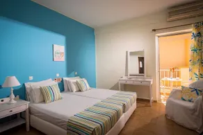 Mistral Hotel - Image 2