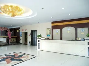 YINHE SHIJIETONG HOLIDAY HOTEL - Image 4