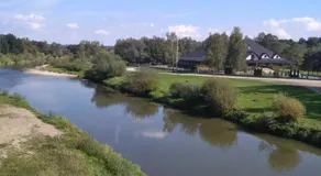 Gdow Riverside Apartments and Tours - Image 4