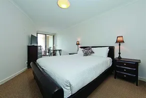 Accommodate Canberra - Phoenix - Image 4