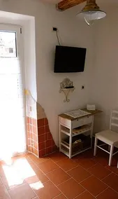 Villa Split Art - Image 2