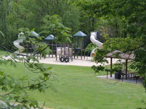 Scotrun Camping Resort Loft Park Model 11 - Image 3
