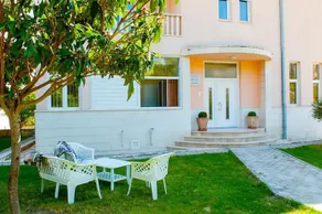 Apartments Villa Pjer - Image 2