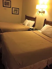 Cheshire Motor Inn - Image 3