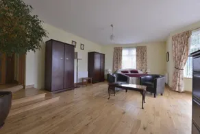 Lochnagar bed and breakfast - Image 4