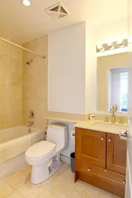 Pelican Suites - Parkside Residence - Image 5