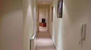 Fourdrinier Apartment - Image 2