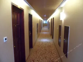 Lufeng Hotel - Image 2