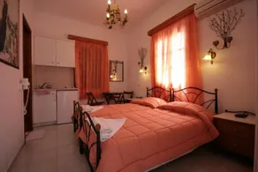 Studios Bourgos - Image 5