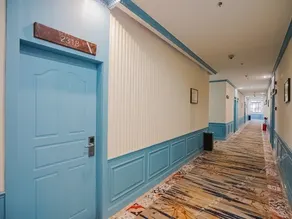 Easy Tour Hotel - Image 4