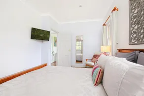 Standy's Rest Bed and Breakfast - Image 3