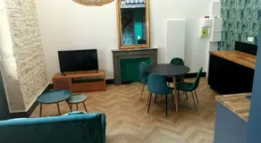 Jungle room - Image 2