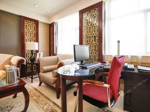 Victory Hotel - Image 4