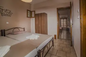 Anastasiadis House - Image 4
