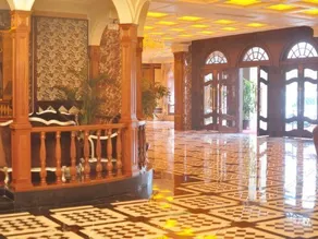 King Won Business Hotel - Image 2