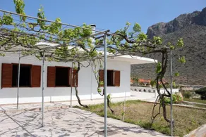 Theros Beach House - Image 3