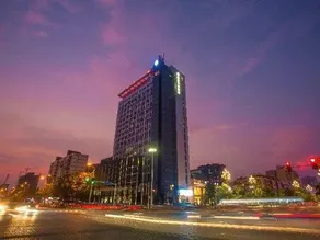 Jinlong Yufeng Hotel - Image 2